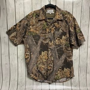 Columbia Classic Short Sleeve Button Down Size L